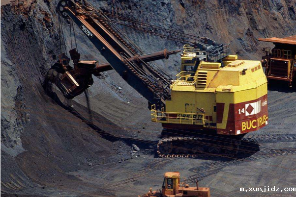 矿业开采.png