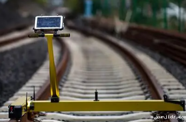 智慧交通铁路轨道工务检测.png